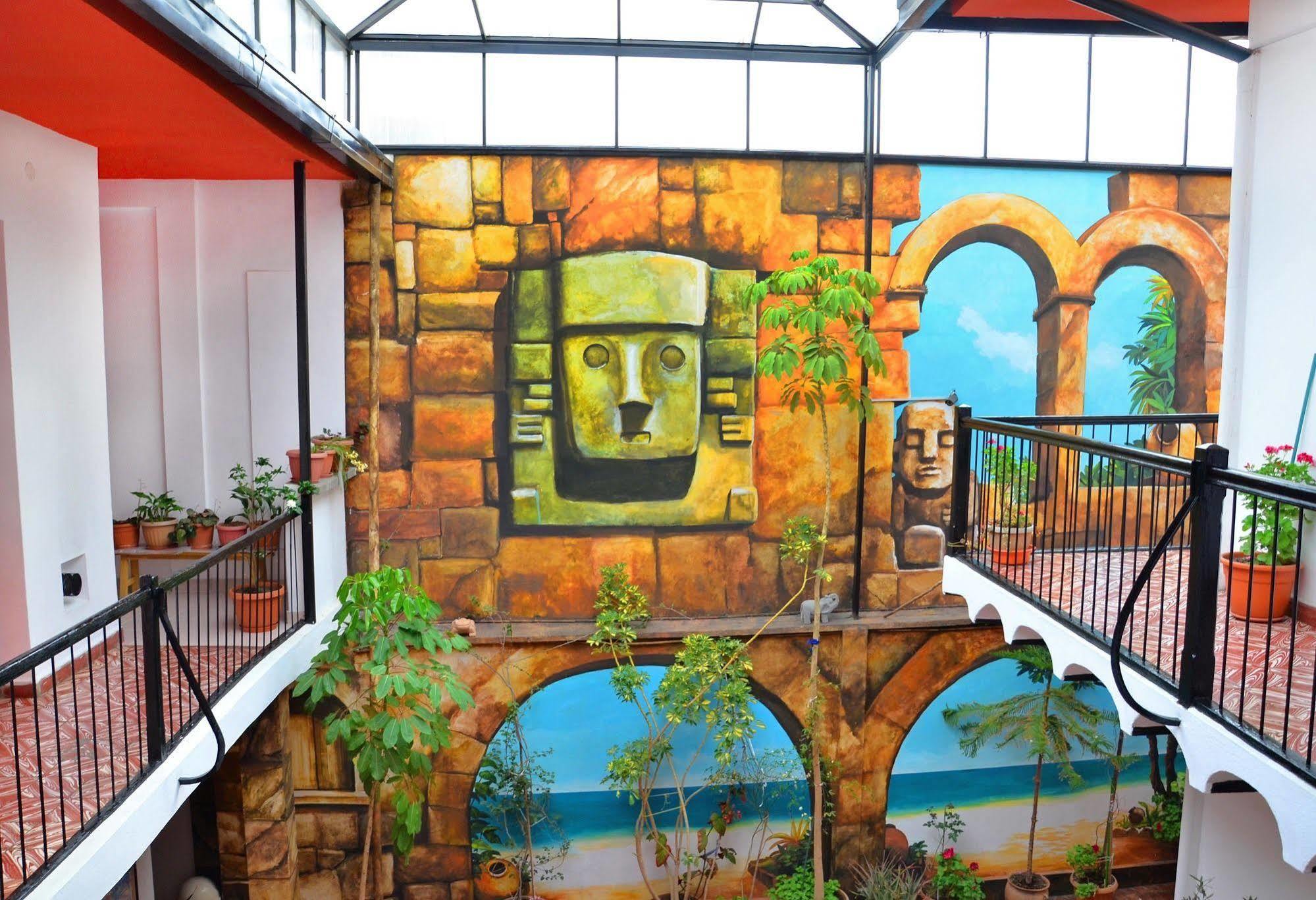 Momema Inn ラパス エクステリア 写真