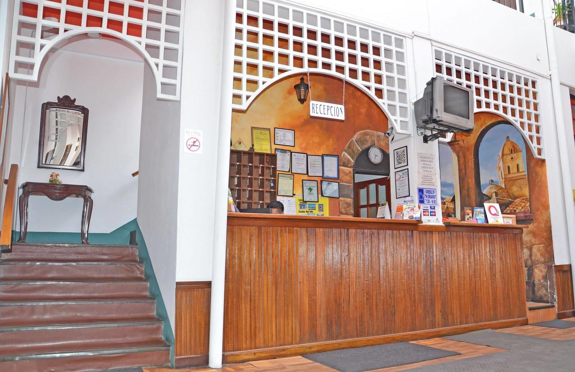 Momema Inn ラパス エクステリア 写真