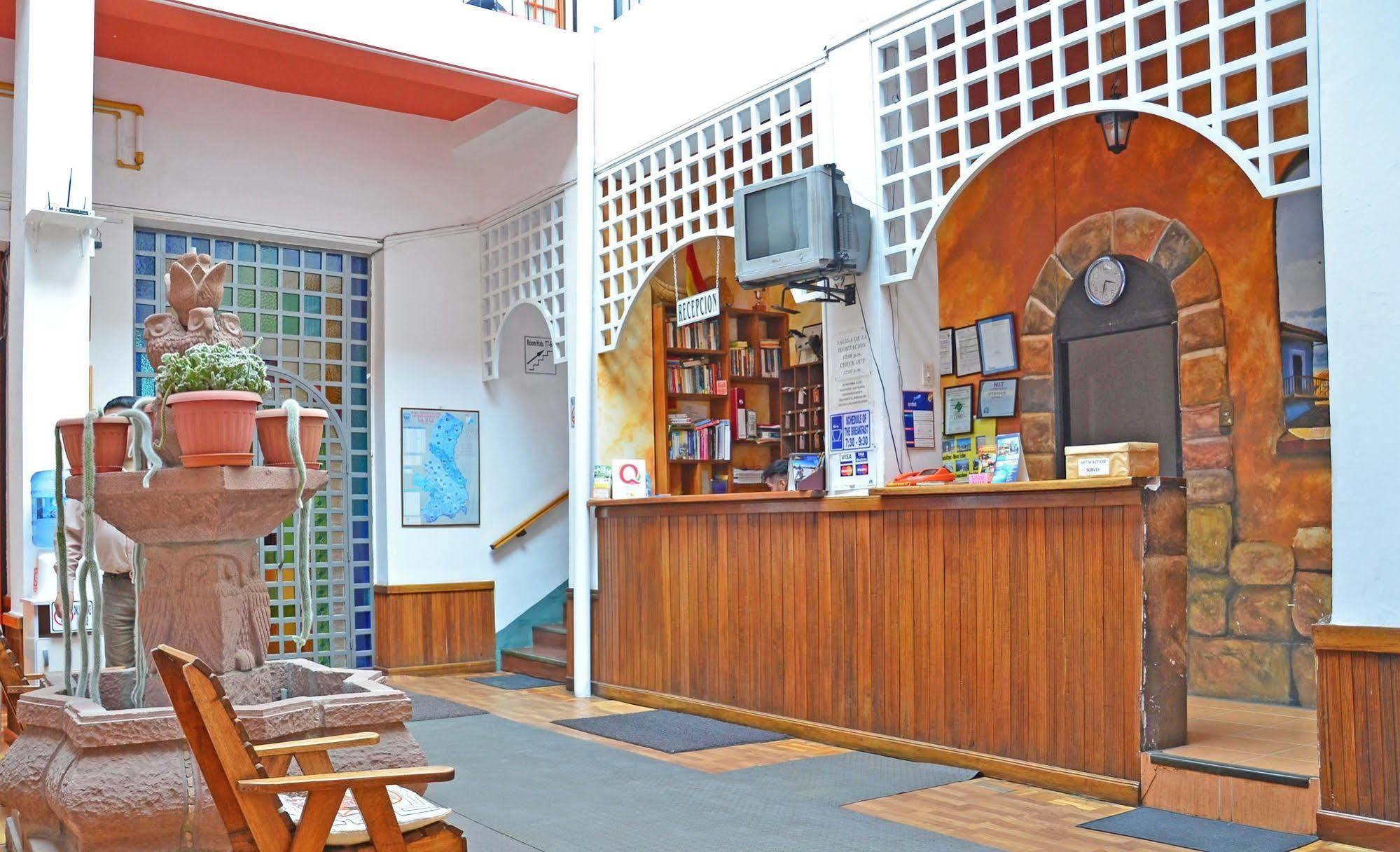Momema Inn ラパス エクステリア 写真