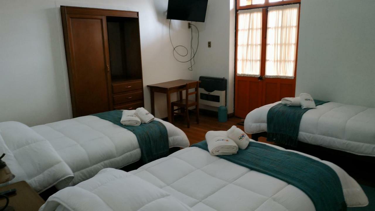 Momema Inn ラパス エクステリア 写真